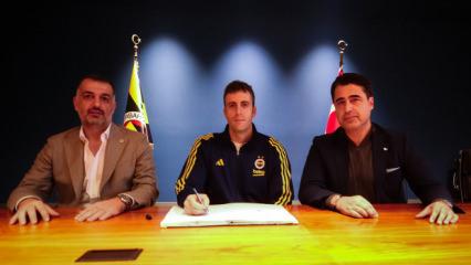 Resmi imzalar atıldı! Fenerbahçe'de 2 yıllık sözleşme