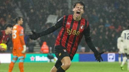 Premier Lig'de sahne milli yıldızın! Gol atması için 1 dakika yetti