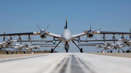 Türk SİHA'ları bir kıtayı kuşattı!