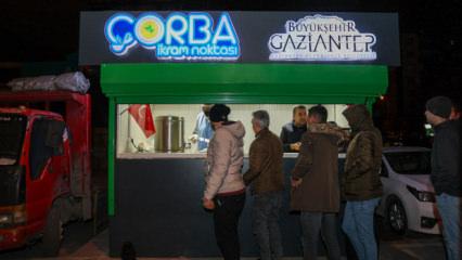 15 bin kişi güne Gaziantep Büyükşehir'in ikram çorbasıyla merhaba diyor 