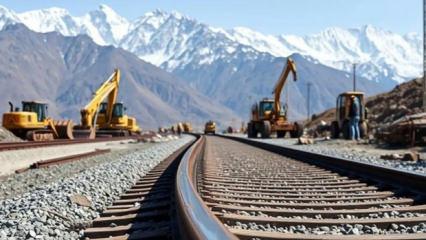 Çin'de tren işçilere çarptı: 11 ölü