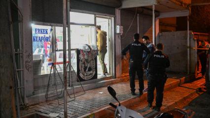 Adana'da berber d&uuml;kkanı kan g&ouml;l&uuml;ne d&ouml;nd&uuml;! 7 kişi vuruldu