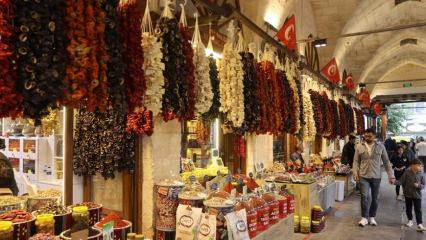 “Asrın felaketi”nde hasar görmüştü! Zincirli Bedesten yeniden hareketlendi