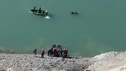 Baraj gölüne araç uçtu! 2 ölü, 1 kişi aranıyor