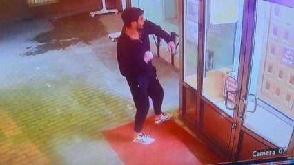 Bunu da gördük: Eskişehir'de camiye yumruklu saldırı!