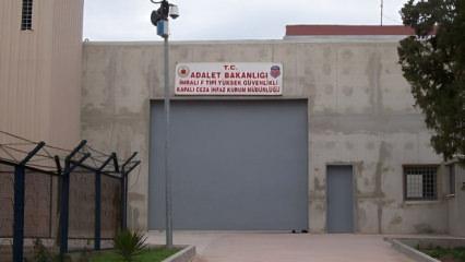 Kritik ziyaret: İmralı heyeti yola &ccedil;ıkıyor