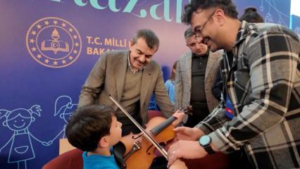 MEB'in 24 Kasım videosu gündem oldu! Verdiği mesajıyla herkesi duygulandırdı