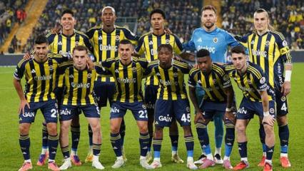 Fenerbahçe'nin UEFA listesinde değişiklik! Türk oyuncu kadroda