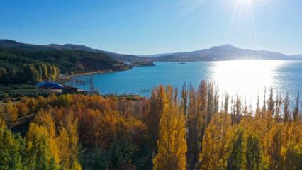 Sonbahar renkleriyle harmanlandı: Hazar Gölü’nden manzaralar