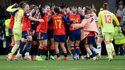 Almanya'yı 3 golle devirdiler! İspanya şampiyon oldu