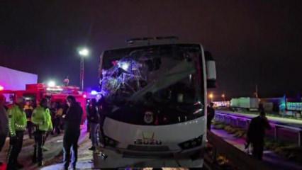 Amasya’da feci kaza: Jandarma ve hükümlüleri taşıyordu!