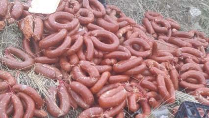  Ankara&rsquo;da y&uuml;zlerce kilo et &uuml;r&uuml;n&uuml; boş araziye atıldı