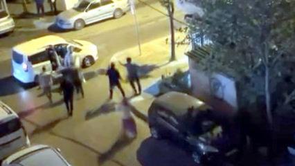 Avcılar'da sokak ortasında tekmeler yumruklar havada uçuştu