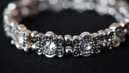 Gümüş fiyatları düşüşle başladı! Gram gümüş ne kadar oldu?