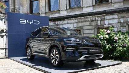 BYD'ye satışları sert düşüyor!