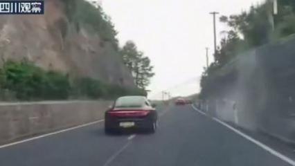 Çin'de motosikletliye çarpan sürücü plakasını değiştirdi