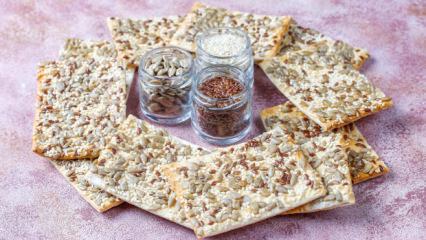 &Ccedil;ıtır Atıştırmalık: Ev Yapımı Kraker ve Galeta