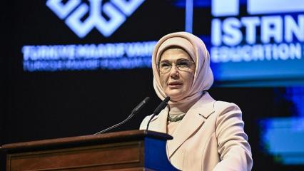 Emine Erdoğan 5. İstanbul Eğitim Zirvesi’nde konuştu! 'En güzel dünya kalemle kurulur'
