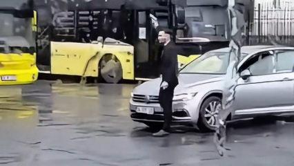 Kağıthane'de otob&uuml;s durağında havaya ateş a&ccedil;tı; arkadaşına cep telefonuyla kaydettirdi