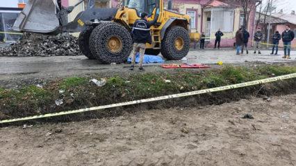 Kars'ta feci kaza! Emekli imam kepçenin altında kaldı 