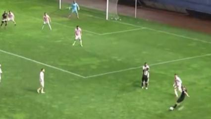 Orta mı şut mu? 3. Lig'de atılan muhteşem gol gündem oldu