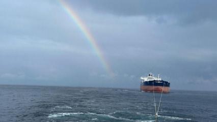 Karadeniz'de vurulan gemi İstanbul açıklarında