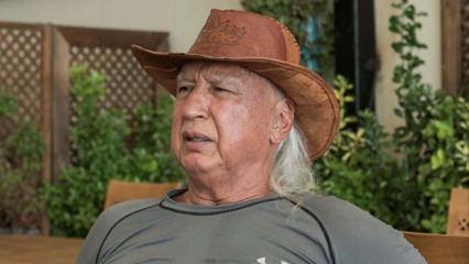 Şener &Uuml;ş&uuml;mezsoy'dan İstanbul a&ccedil;ıklaması: B&uuml;y&uuml;k deprem riski yok