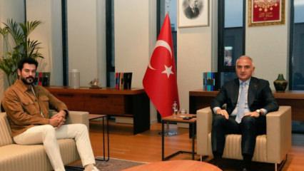 Ünlü oyuncudan  Bakan Ersoy’a ziyaret!