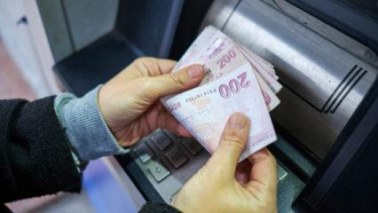 Memur ve memur emeklisi i&ccedil;in oranlar belli oldu! İşte meslek meslek zamlı maaşlar