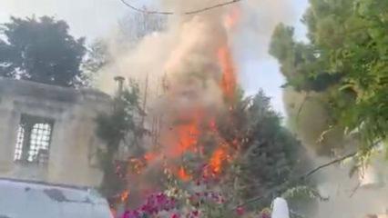 Sultanahmet Meydanı'nda bir restoranda yangın