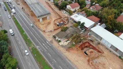 Pideci dükkânı boşaltılmayınca yol çalışması durduruldu