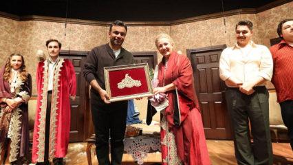 Bağcılar'da “Fatih’te Bir Konak” oyununun prömiyeri izleyicisiyle buluştu