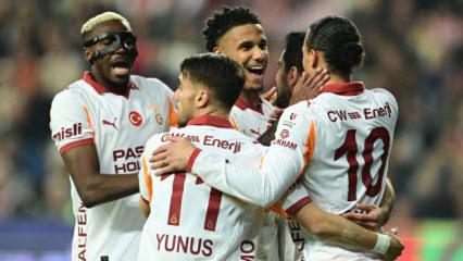 Aslan Antalyaspor'a patladı! 5 gollü maçta yıldızlar sahneye çıktı