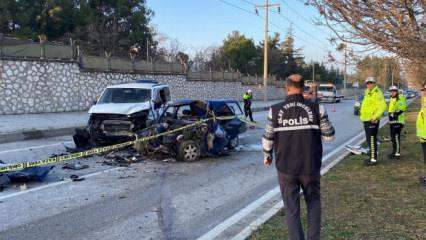 Burdur'da feci kaza: 2 kişi hayatını kaybetti! Yaralılar var