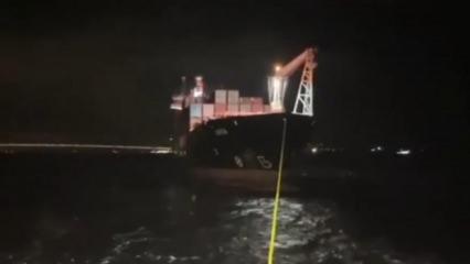 &Ccedil;anakkale Boğazı'nda gemi arızalandı: Akıntı ile s&uuml;r&uuml;klendi!