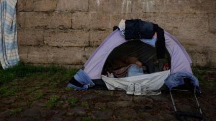 İngiltere'de evsizlik kabusu büyüyor! 175 bini çocuk 380 bin kişi sokakta kaldı