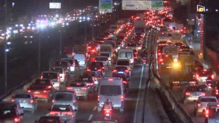İstanbul'da trafik yoğunluğu yüzde 81'e ulaştı