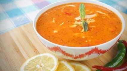 Kışa şifa katan pratik tavuklu sebze çorbası tarifi