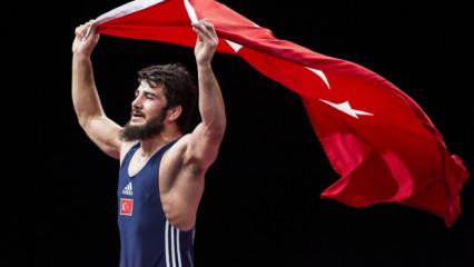 Olimpiyat madalyalı Türk güreşçi emekliye ayrıldı: Yeni görevi belli oldu