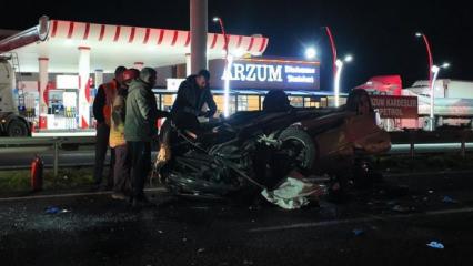 Otomobil tıra arkadan çarpıp takla attı: 1 ölü, 1'i ağır 3 yaralı