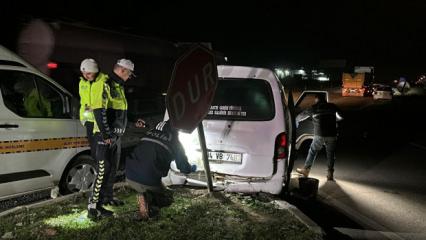 Polisten kaçarken kaza yapan minibüste 20 kaçak göçmen yakalandı