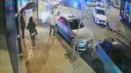 Tekirdağ&rsquo;da ara&ccedil;la &ccedil;arpışan motosikletli kaldırımdaki yayaların &uuml;zerine u&ccedil;tu