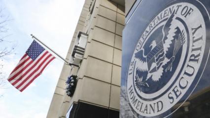 Trump'tan yaman çelişki! Yoksul göçmeni kovan ABD, zenginlere 'Altın Kart' ile kucak açtı