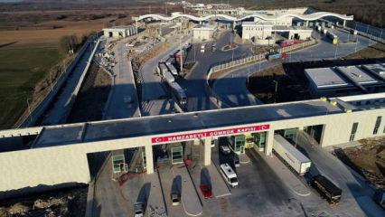 Yenilenen sınır kapılarıyla ticaret katlanacak