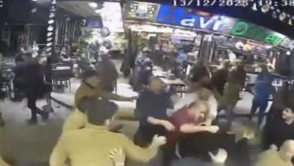 Fatih'teki b&uuml;feci kavgası kamerada! Yaralılar ve g&ouml;zaltılar var