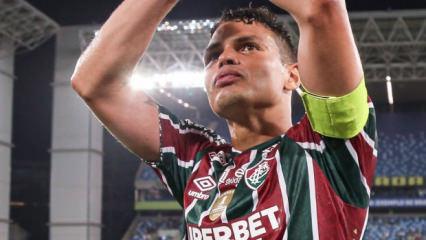 D&uuml;nyaca &uuml;nl&uuml; futbolcu 41 yaşında kul&uuml;ps&uuml;z kaldı