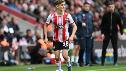 Galatasaray 9 milyon euro &ouml;demişti! Jelert i&ccedil;in ateş p&uuml;sk&uuml;rd&uuml;ler