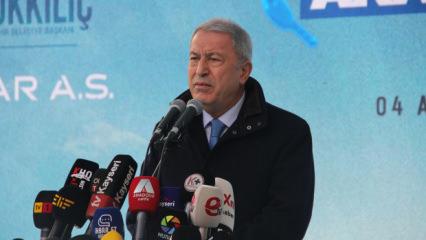 Hulusi Akar paylaştı: Narkozdan &ccedil;ıkıyoruz, Recep Tayyip Erdoğan uyandırdı