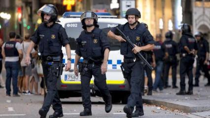 İspanya'da şiddet yanlısı taraftar gruplarına operasyon: 57 g&ouml;zaltı