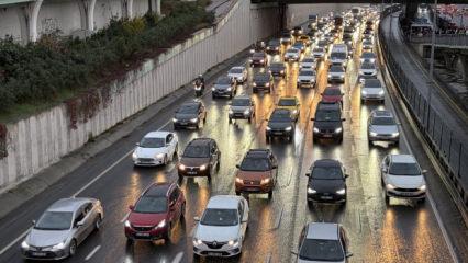 İstanbul haftaya trafik &ccedil;ilesiyle başladı: Yoğunluk y&uuml;zde 87'yi buldu
